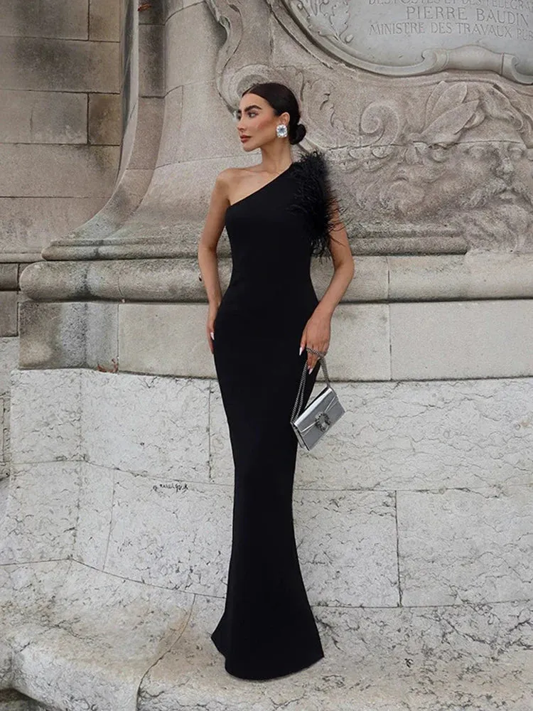 Amozae-Christmas Outfits New Year's Eve Dress Night Out Club Dresses cute winter outfits Dynasti One Shoulder Maxi Dress