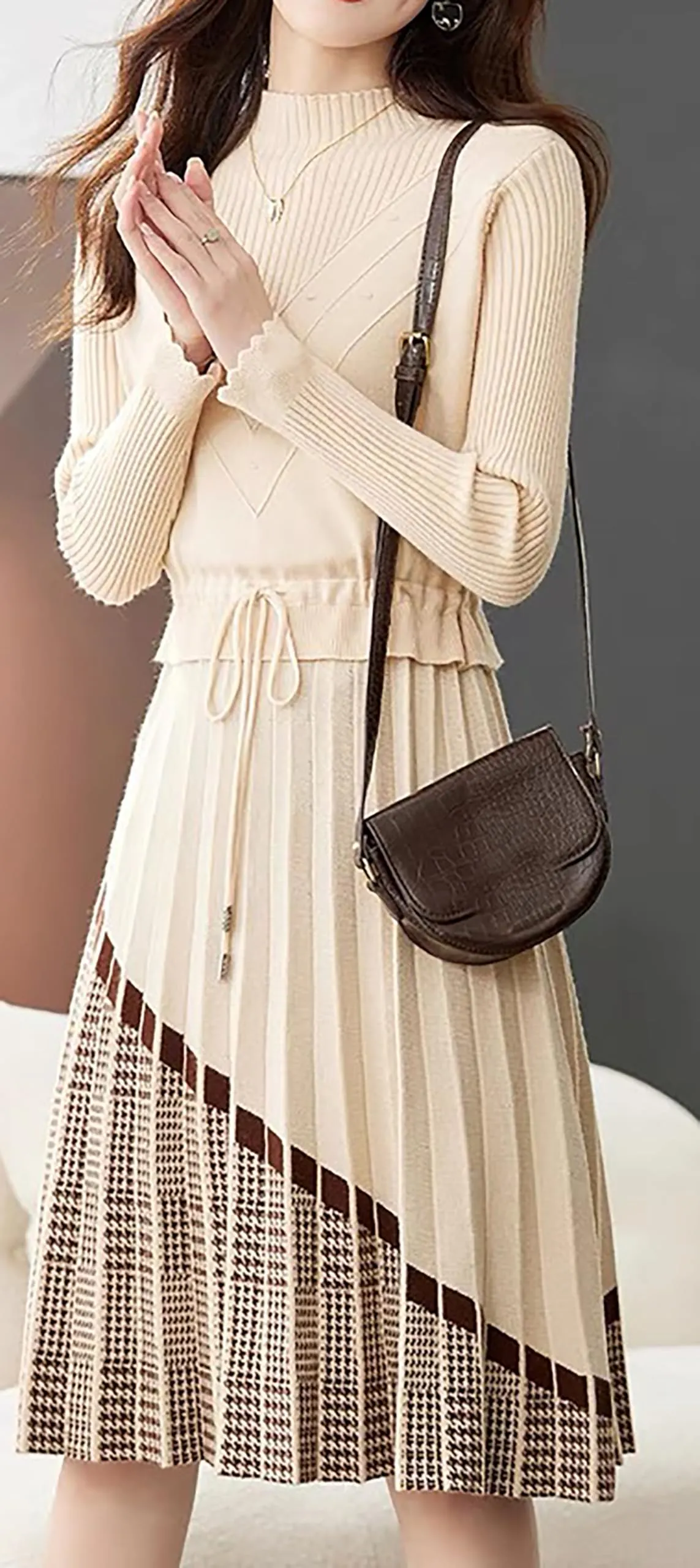 BK-Stripe Drawstring Knit Pullover Midi Dress