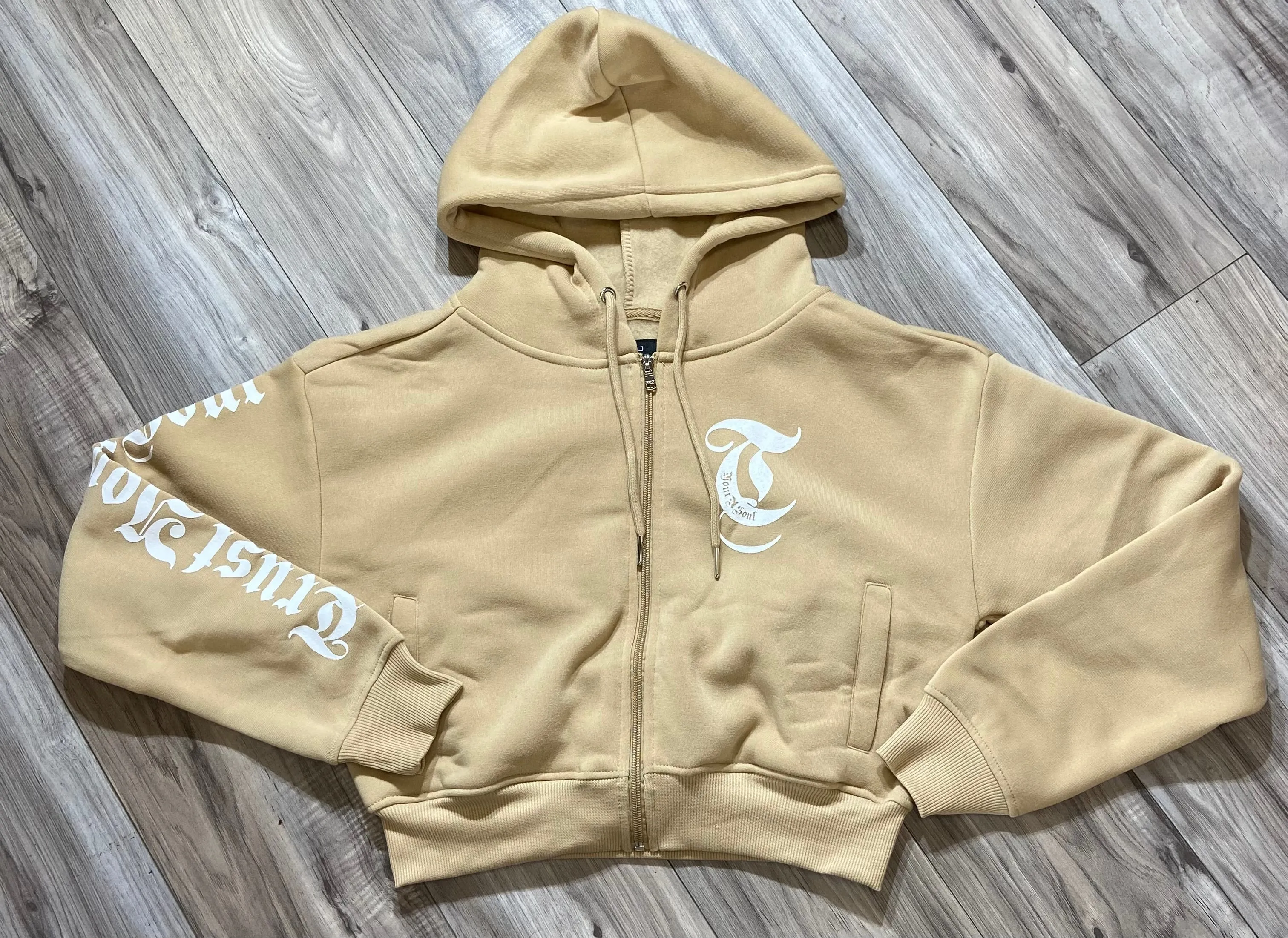 REDFOX "TRUST YOUR SOUL" FLEECE CROP JACKET W/ STACKED PANTS (KHAKI)