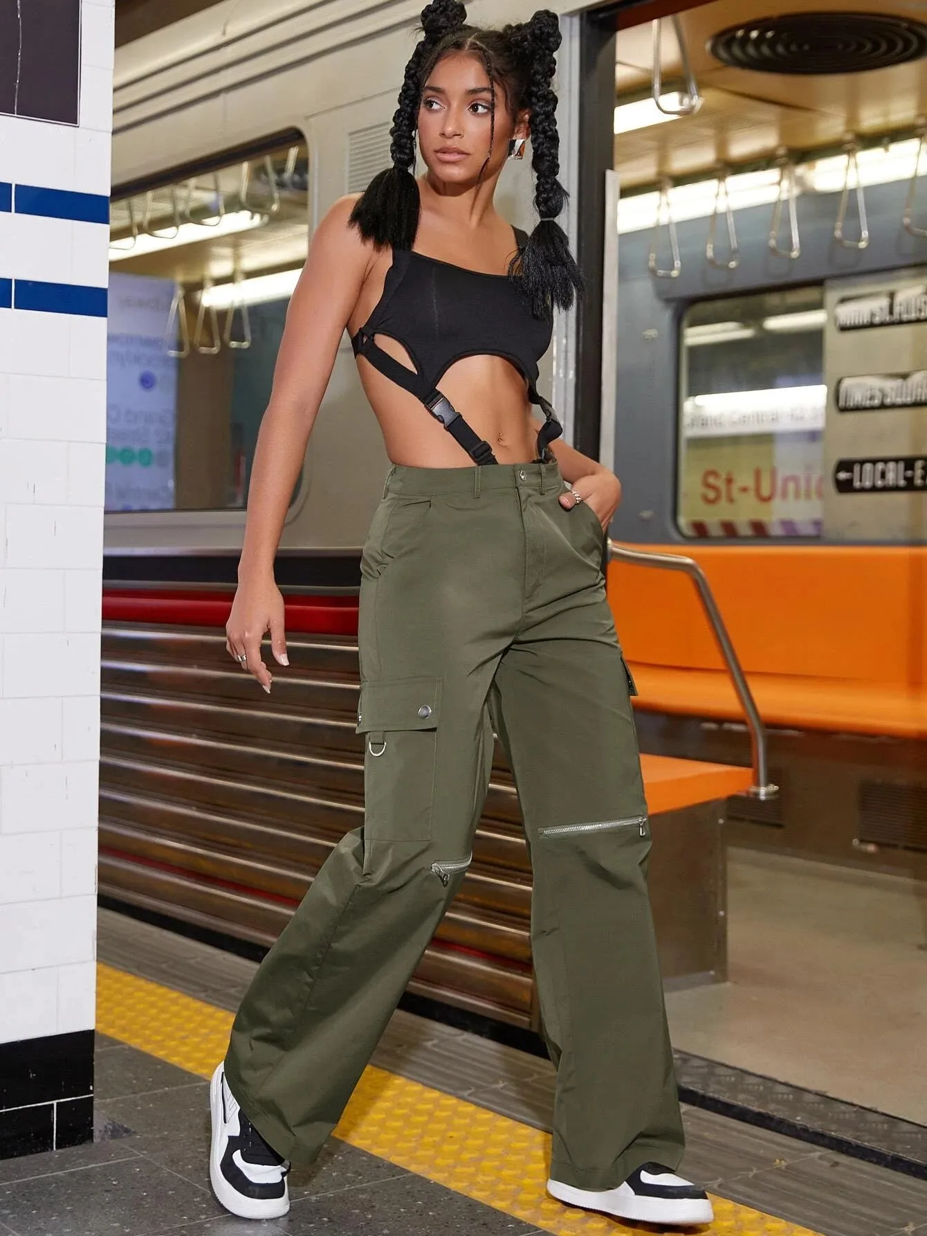 Street Zipper Pocket Cargo Pants