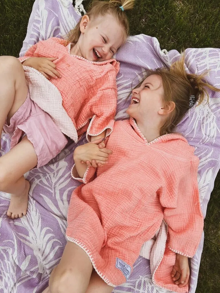 Tofino Towel Kids 'Pebble' Poncho - Coral